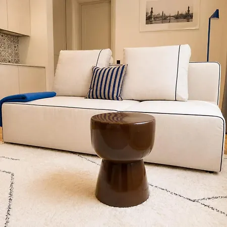 Lägenhet Scheffel Residences Solace